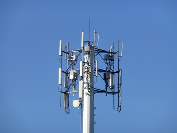 mobile-structure-sky-technology-white-wind-490619-pxhere.com
